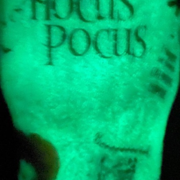 Hocus pocus 30oz glow in the dark tumbler with movie quotes says Maria on it - Picture 7 of 7